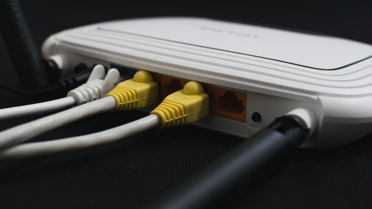router ağ kablo modem
